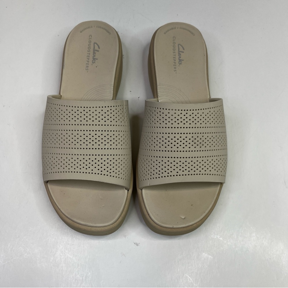 Clarks Cloudsteppers Drift Twist Slip-On Flat Sandals cream - 8 - Picture 4 of 9